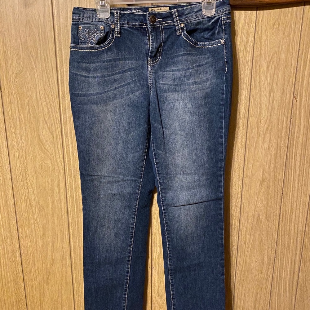 Super fun and stylish jeans!